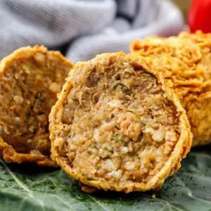 Regular Boudin Balls